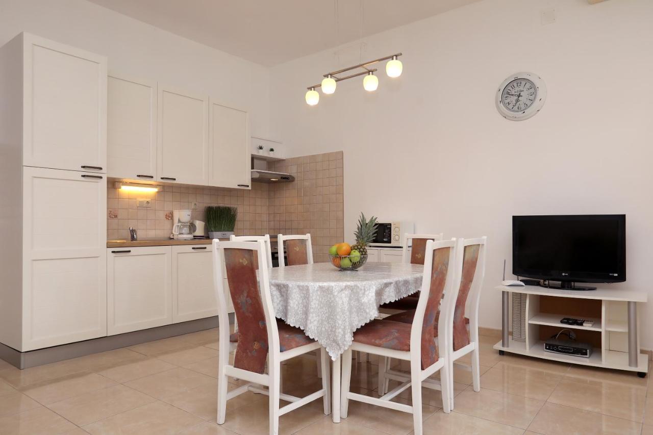 Vila Kuzmanic Trogir Exteriör bild