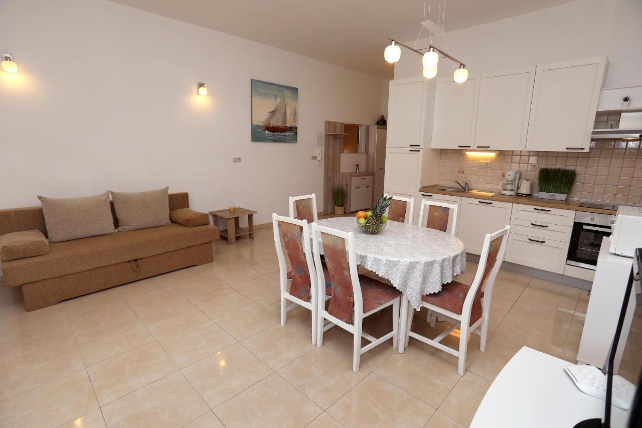 Vila Kuzmanic Trogir Exteriör bild