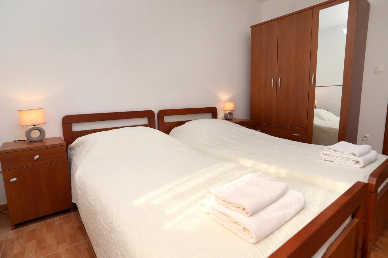 Vila Kuzmanic Trogir Exteriör bild