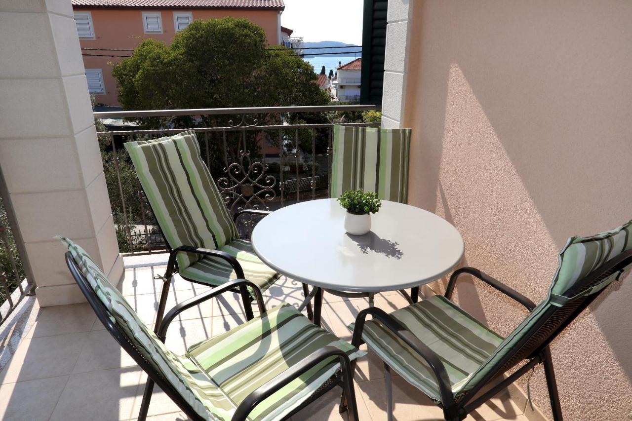 Vila Kuzmanic Trogir Exteriör bild