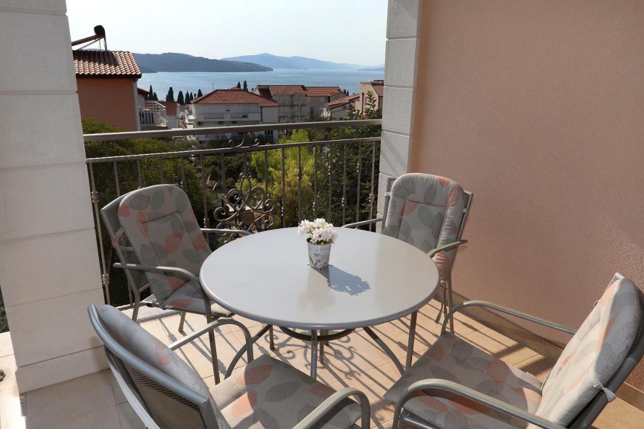 Vila Kuzmanic Trogir Exteriör bild