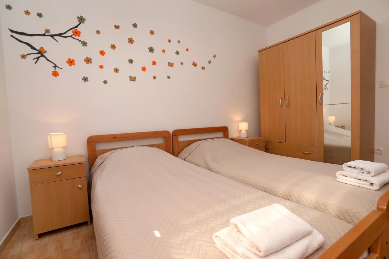 Vila Kuzmanic Trogir Exteriör bild