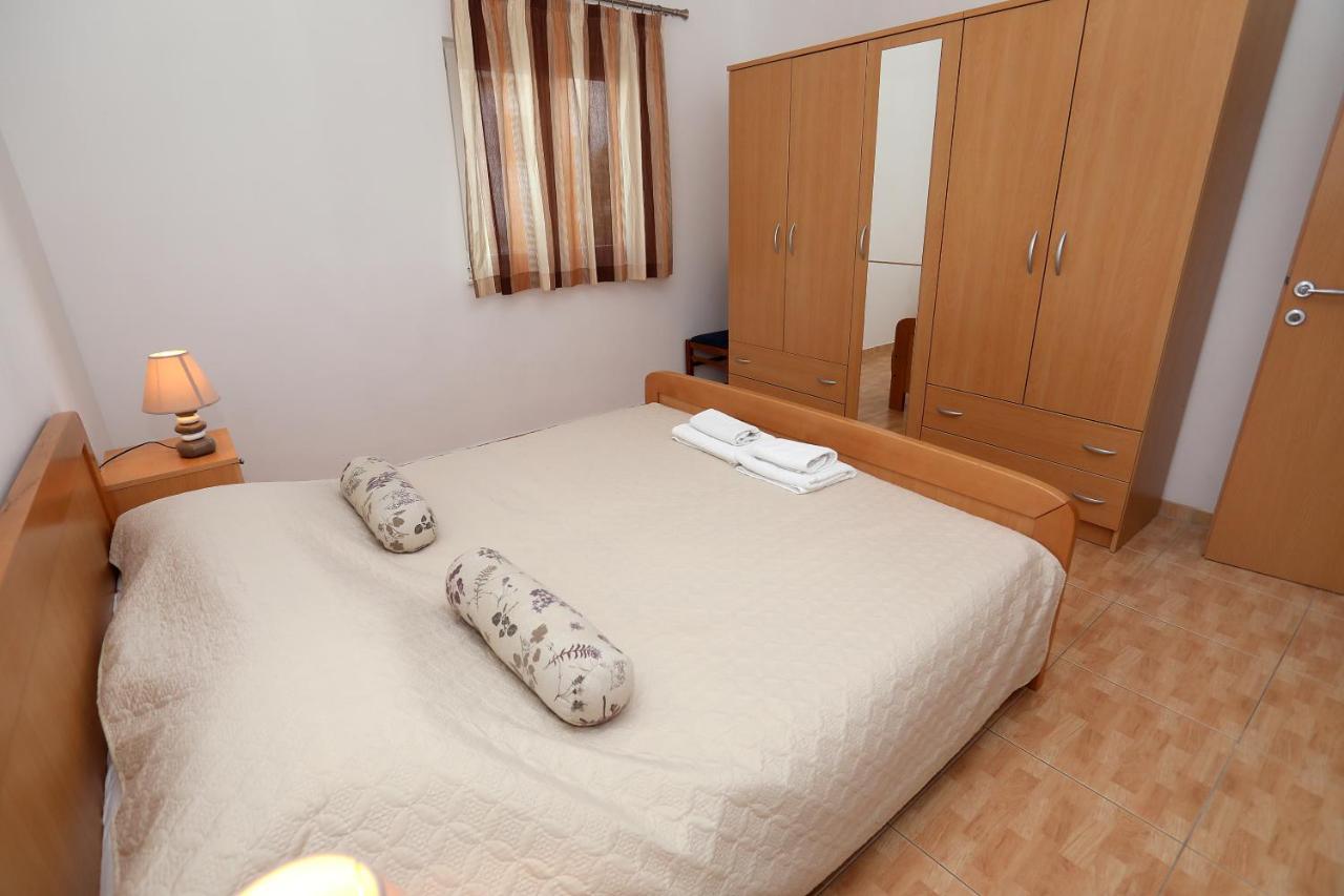 Vila Kuzmanic Trogir Exteriör bild